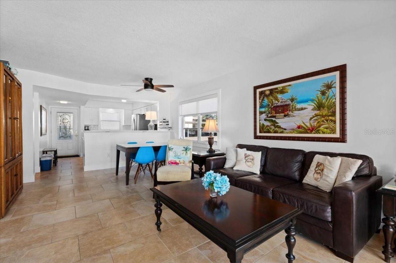 110 Vista Hermosa Circle, Unit 106B, Sarasota, FL 34242 Photo