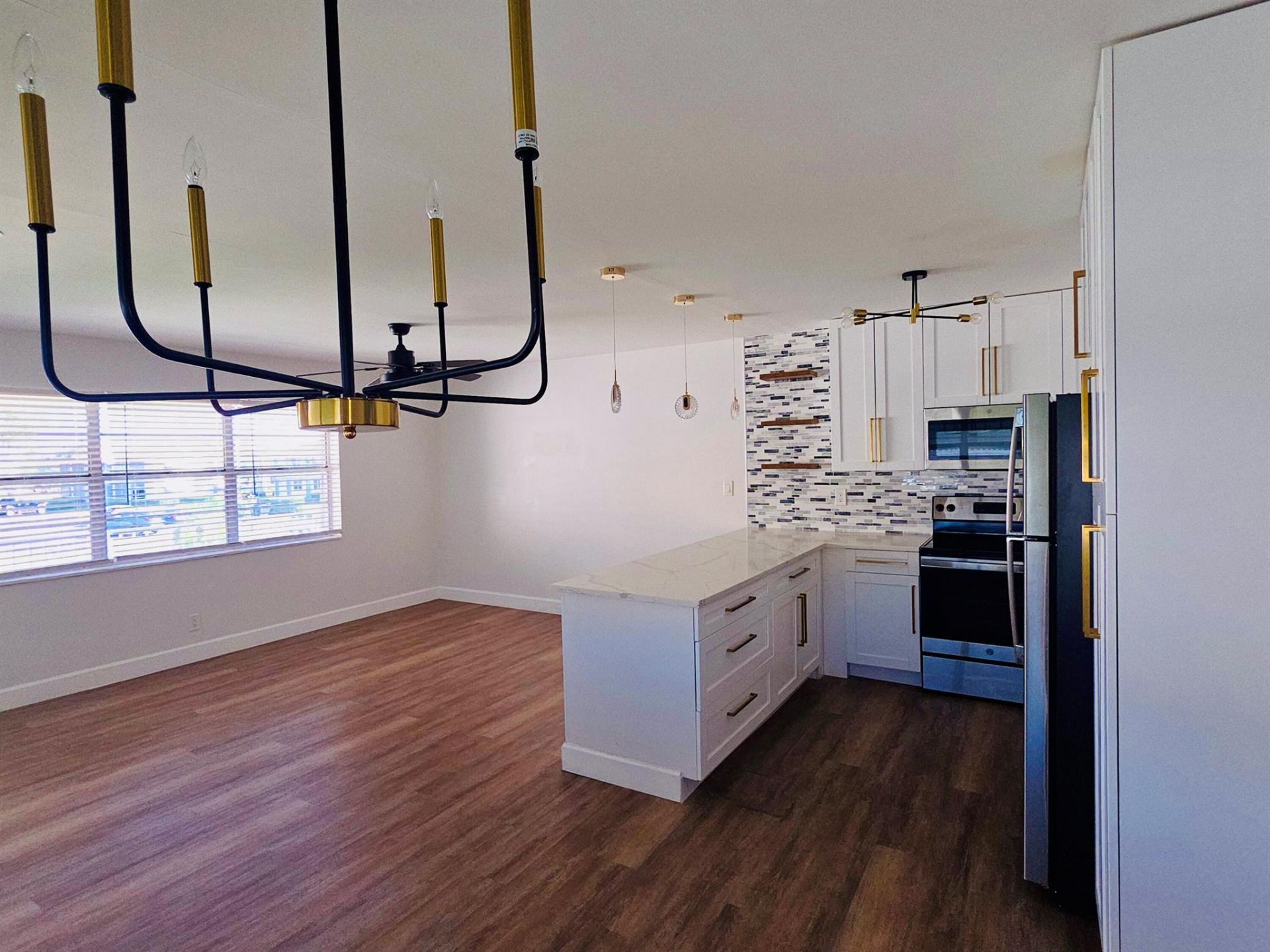 240 Horizons W, Unit 208, Boynton Beach, FL 33435 Photo