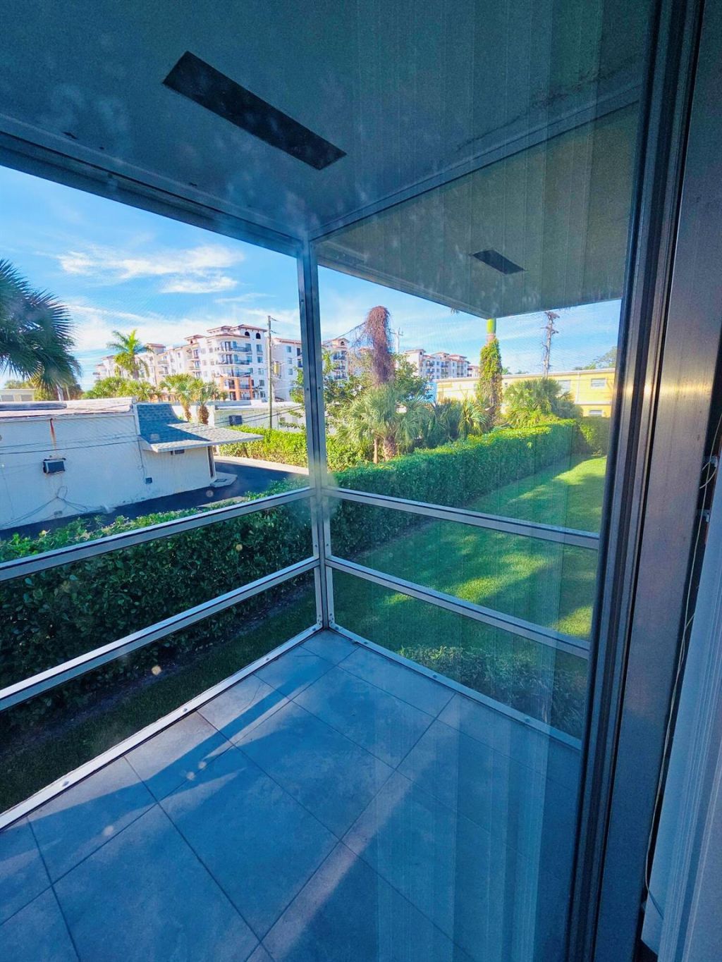 240 Horizons W, Unit 208, Boynton Beach, FL 33435 Photo