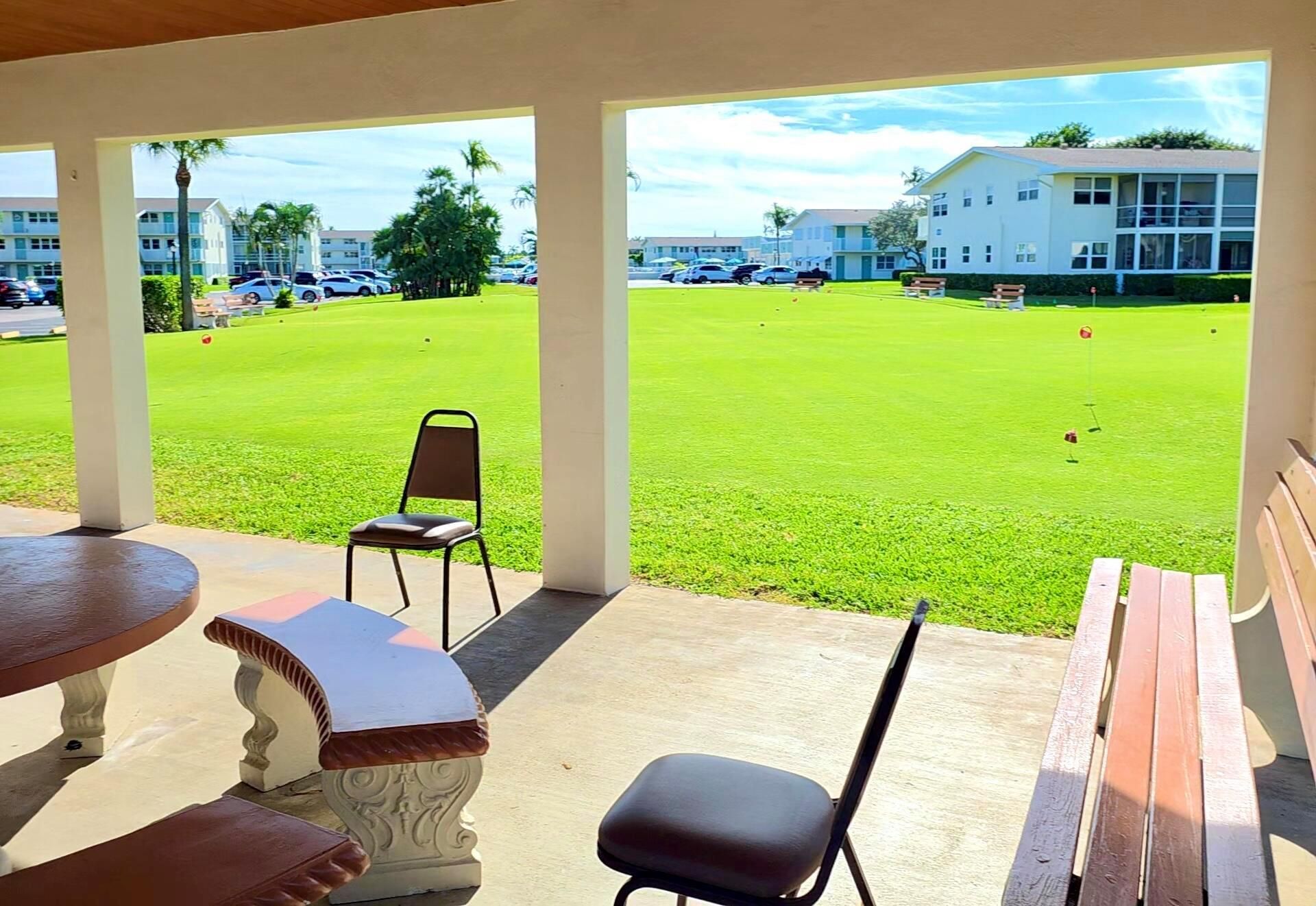 240 Horizons W, Unit 208, Boynton Beach, FL 33435 Photo