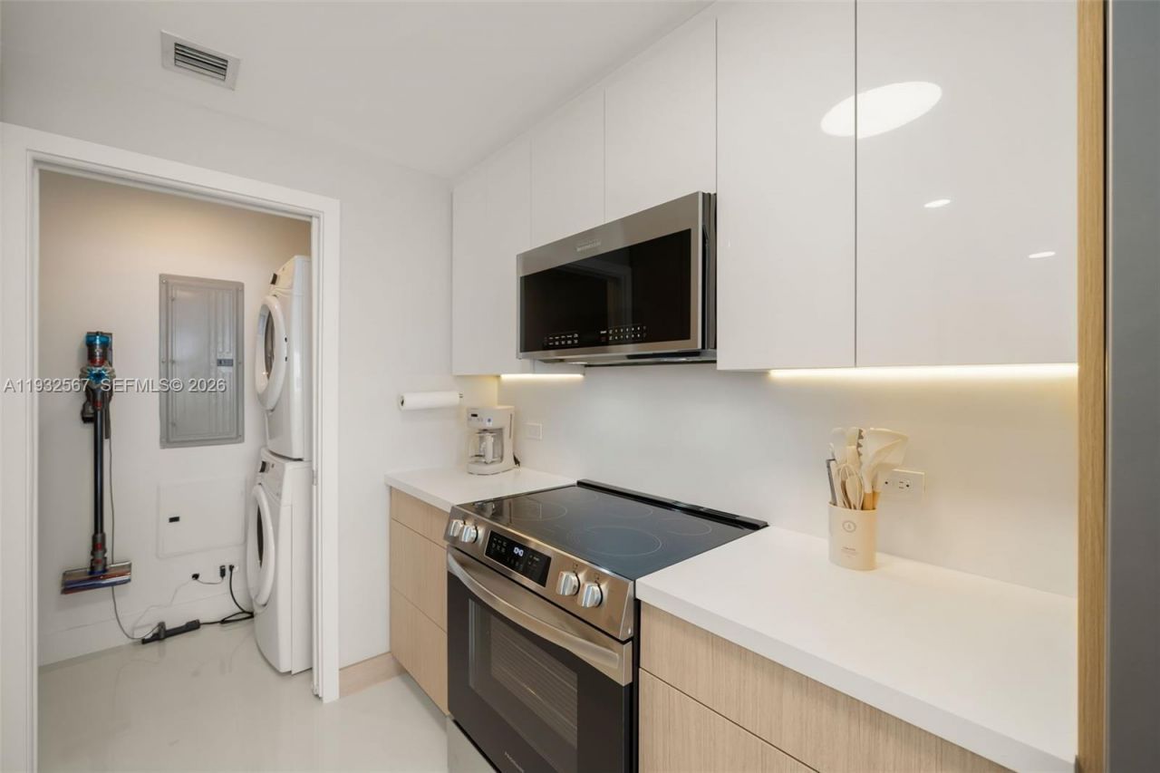 600 NE 27th St, Unit 2401, Miami, FL 33137 Photo