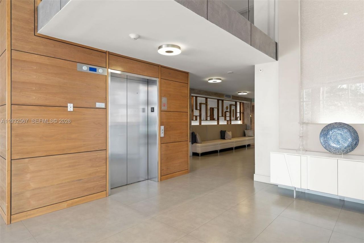 600 NE 27th St, Unit 2401, Miami, FL 33137 Photo