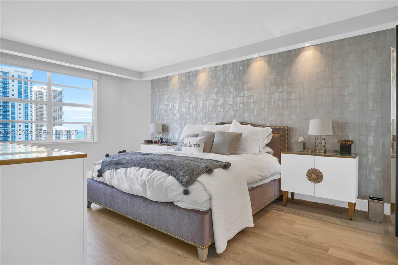 1985 S Ocean Dr , Unit 17F, Hallandale Beach, FL 33009 Photo