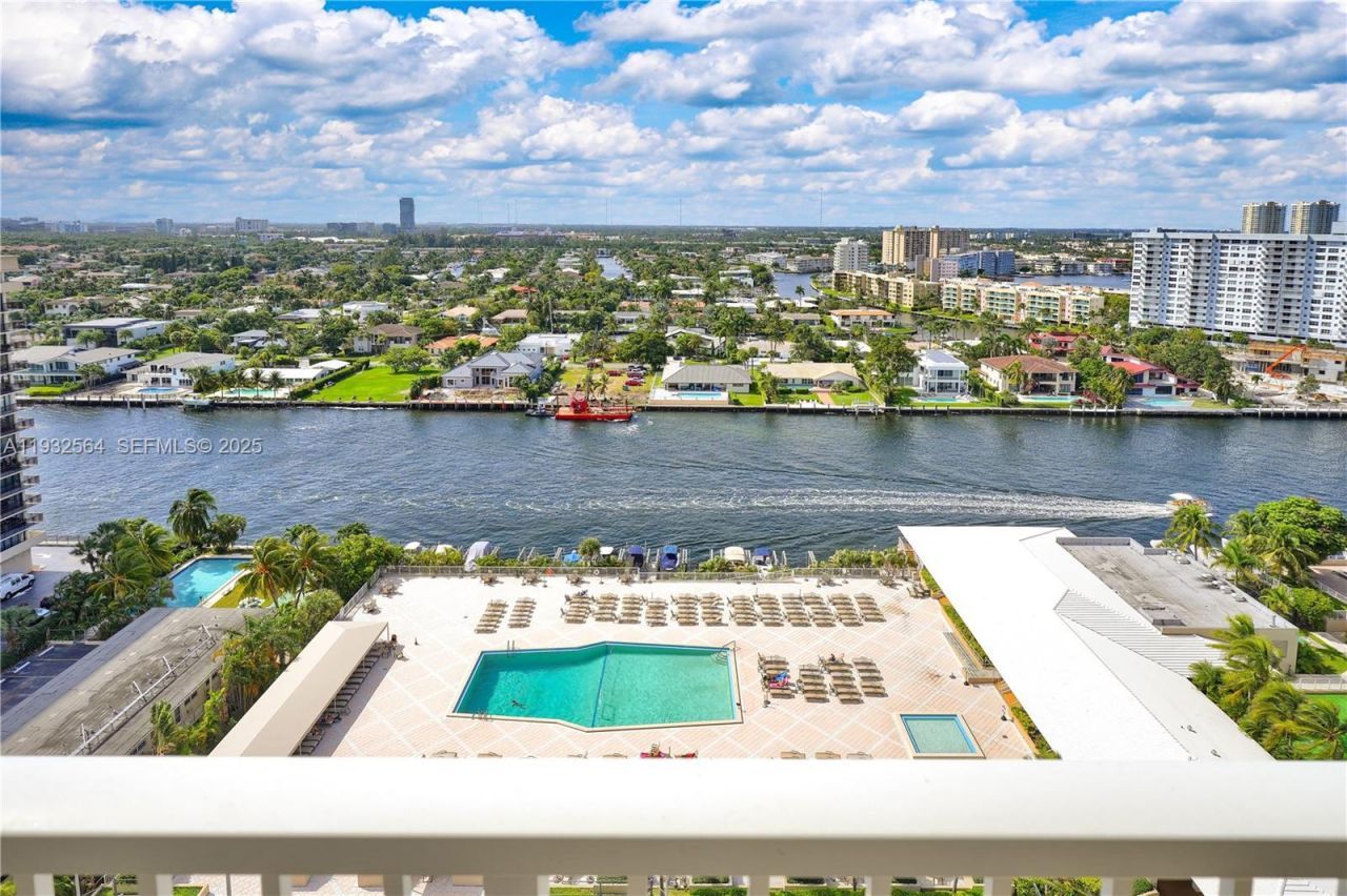 1985 S Ocean Dr , Unit 17F, Hallandale Beach, FL 33009 Photo