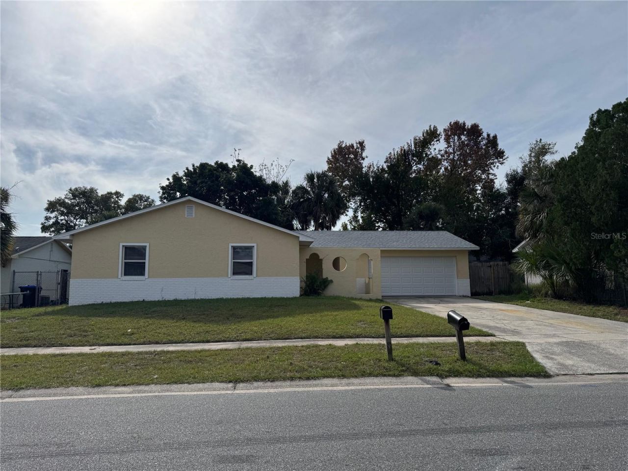 4617 Frisco Circle, Orlando, FL 32808 Main Photo