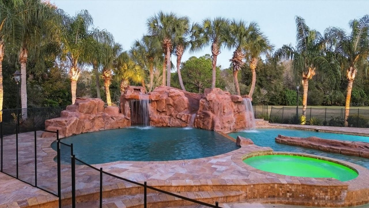 10641 Broadland Pass, Thonotosassa, FL 33592 Photo