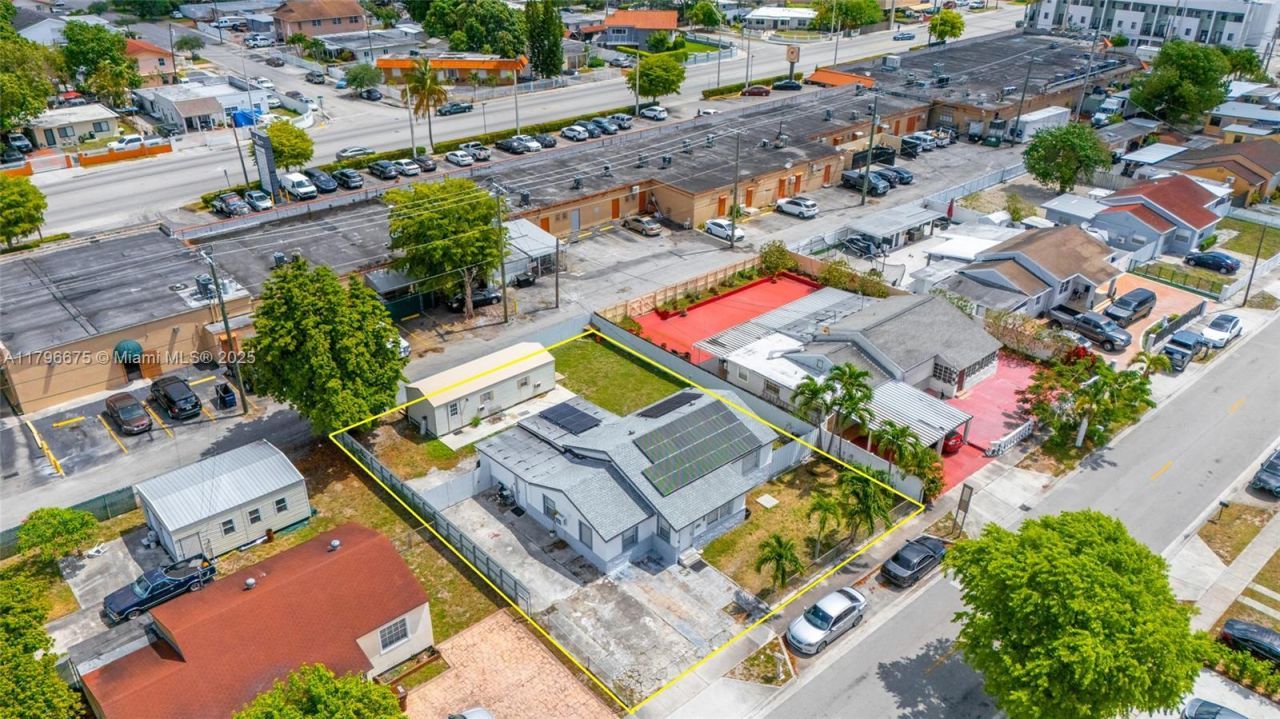 621 E 8th St, Hialeah, FL 33010 Photo