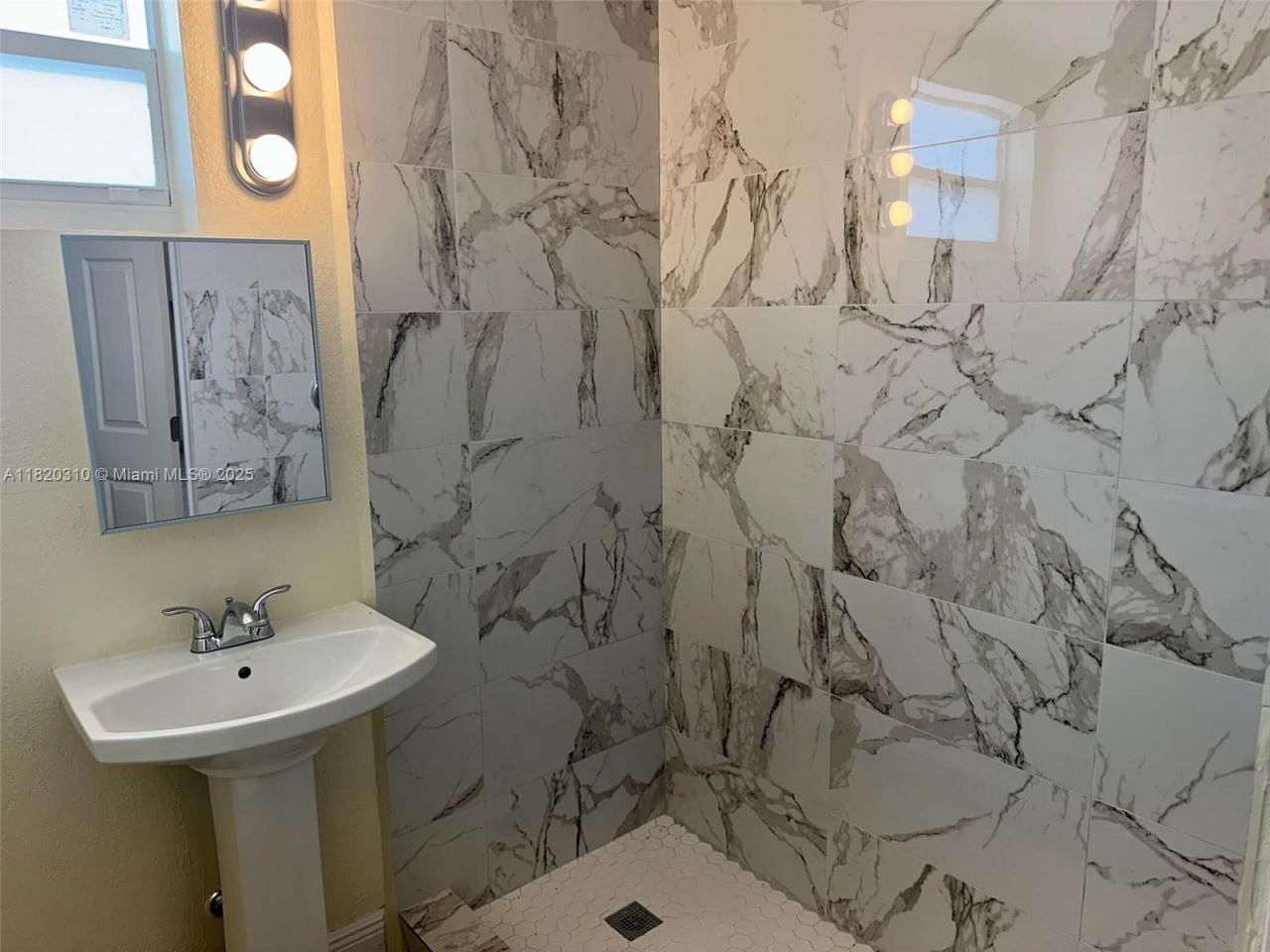 17625 SW 160th Ave, Unit -, Miami, FL 33187 Photo