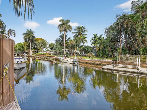4540 SW 28th Terrace, Dania Beach, FL 33312