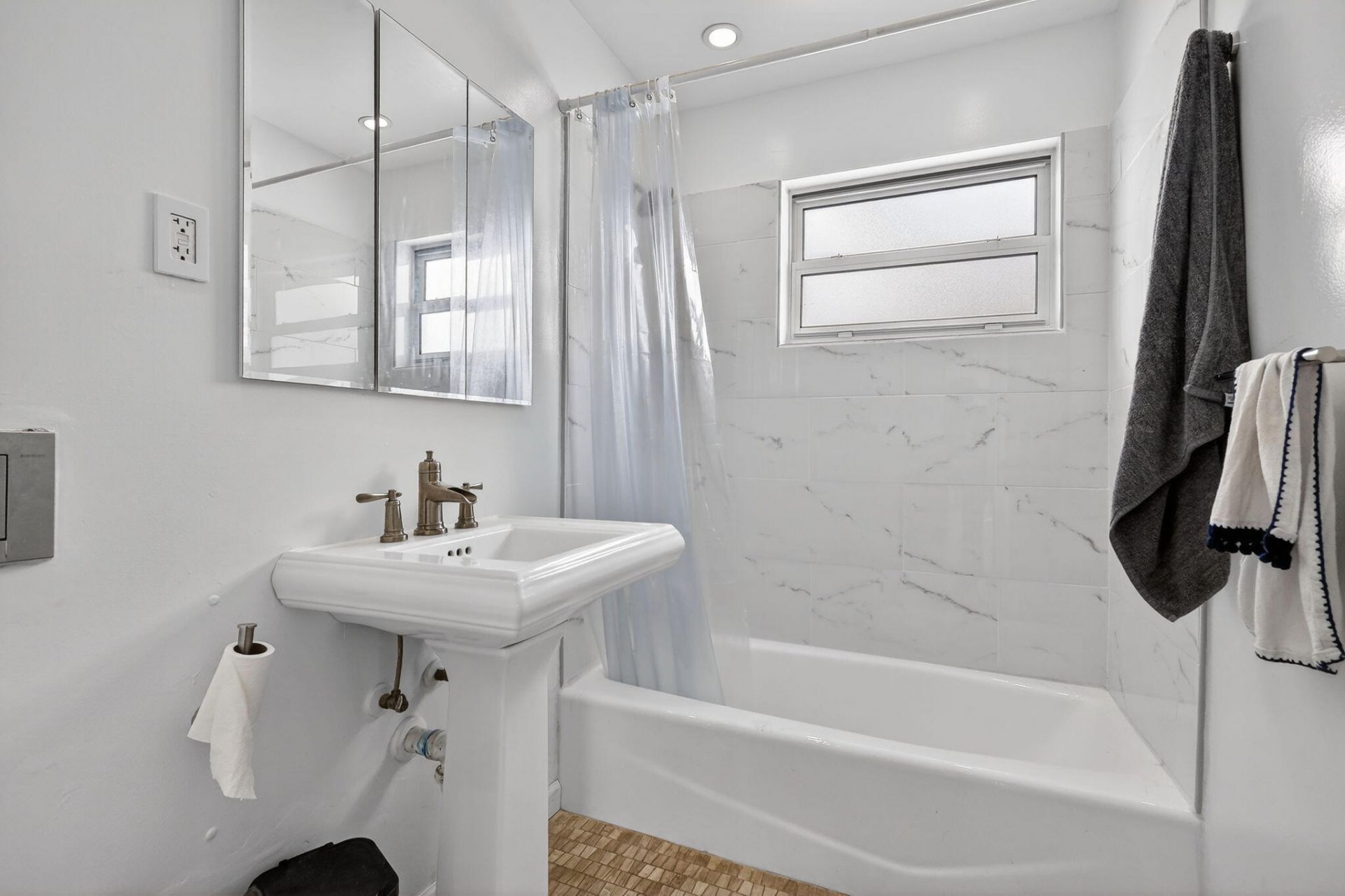 4540 SW 28th Terrace, Dania Beach, FL 33312 Photo