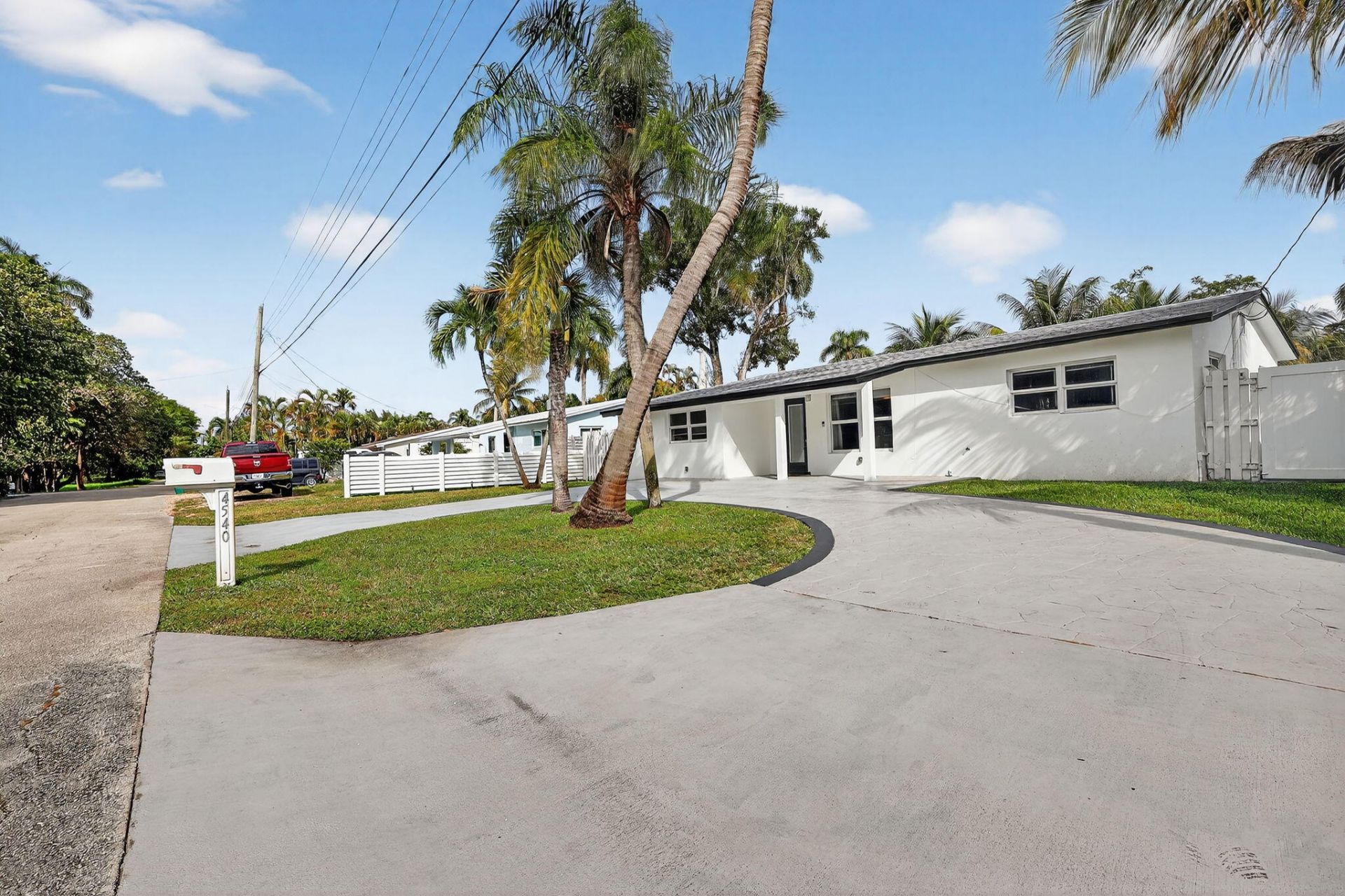 4540 SW 28th Terrace, Dania Beach, FL 33312 Photo