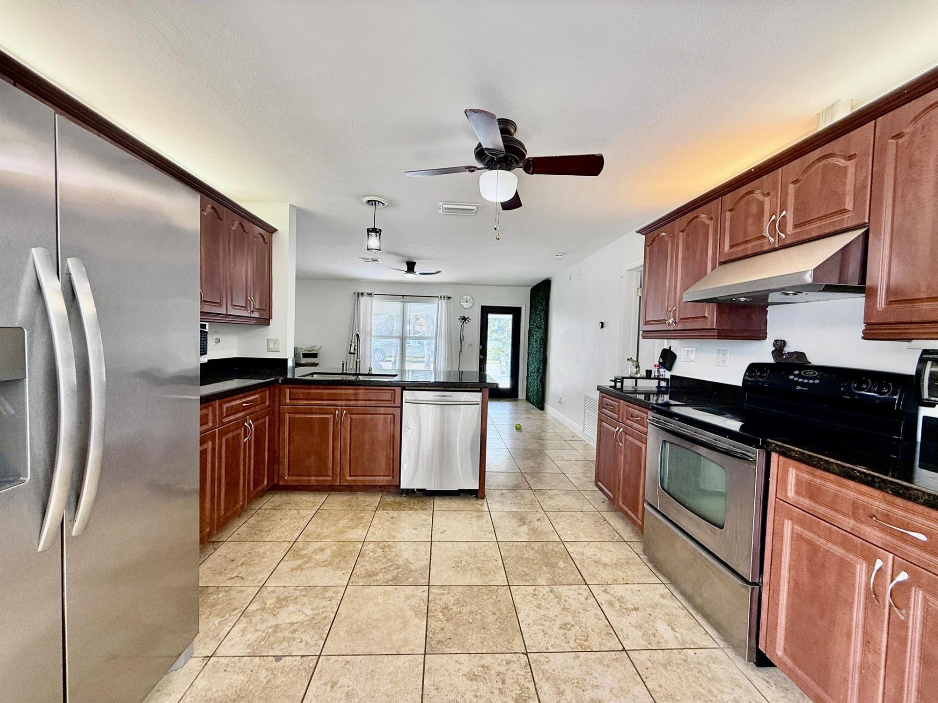 4540 SW 28th Terrace, Dania, FL 33312 Photo