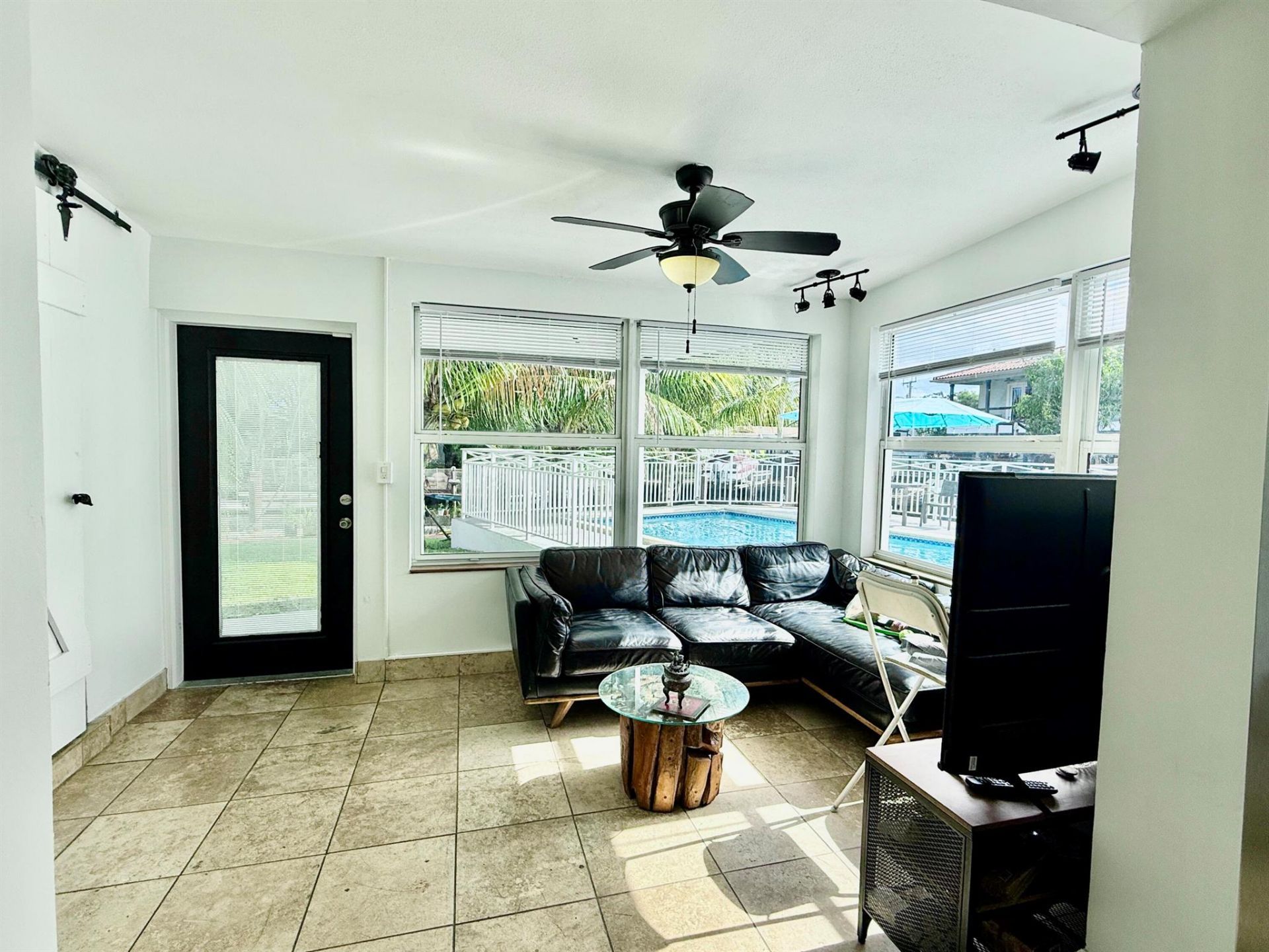 4540 SW 28th Terrace, Dania, FL 33312 Photo