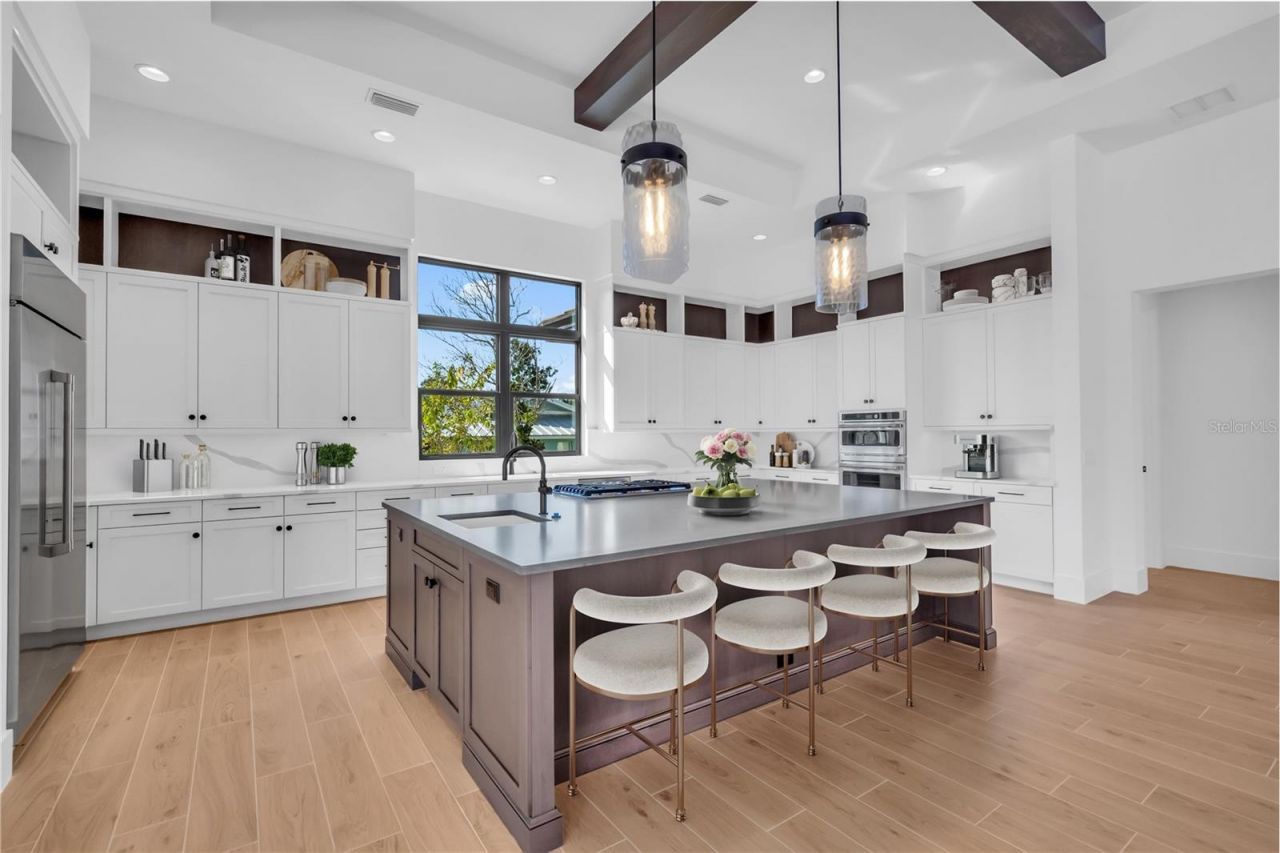 7125 Westmoreland Drive, Sarasota, FL 34243 Photo