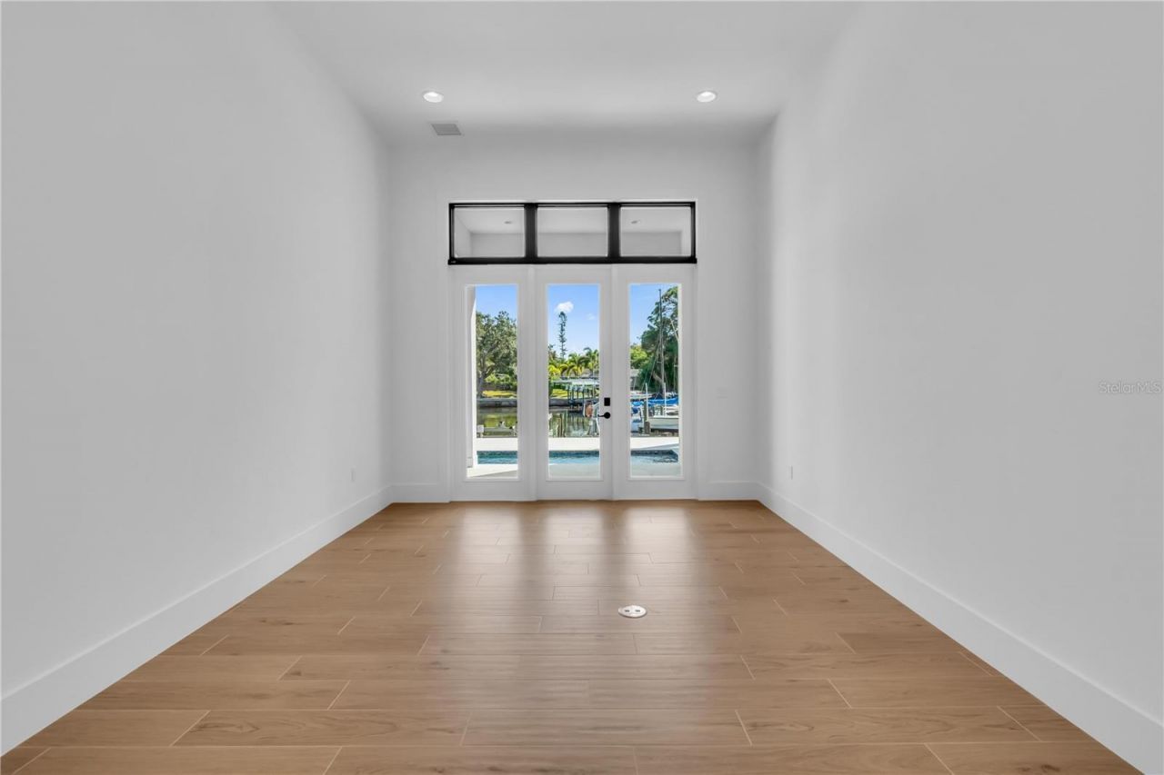 7125 Westmoreland Drive, Sarasota, FL 34243 Photo