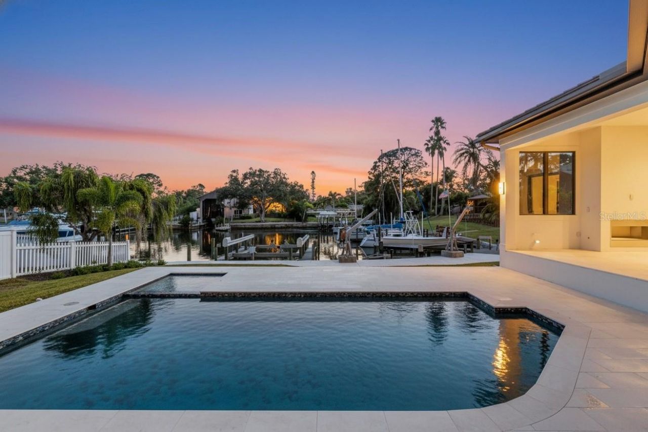 7125 Westmoreland Drive, Sarasota, FL 34243 Photo