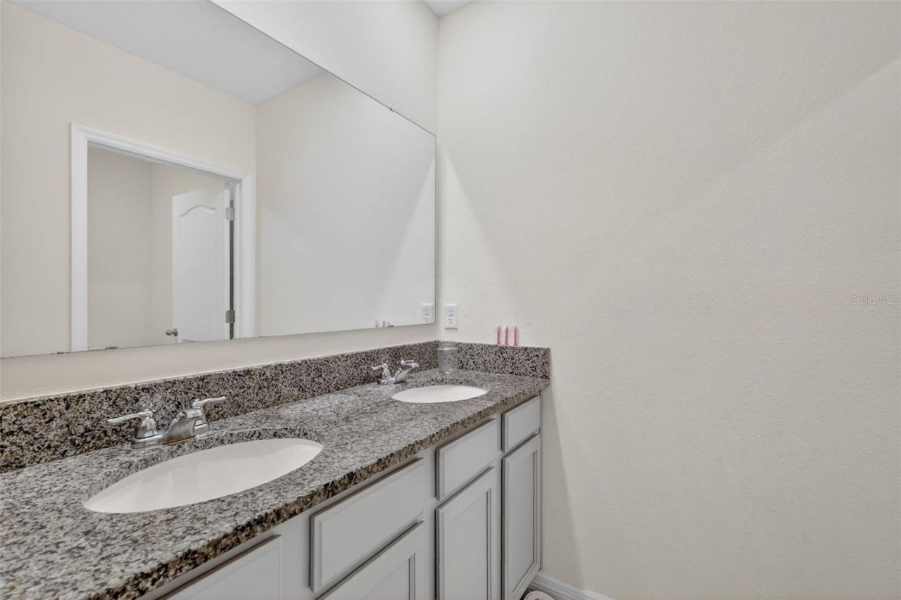 11338 Amber Ridge Drive, Zellwood, FL 32798 Photo