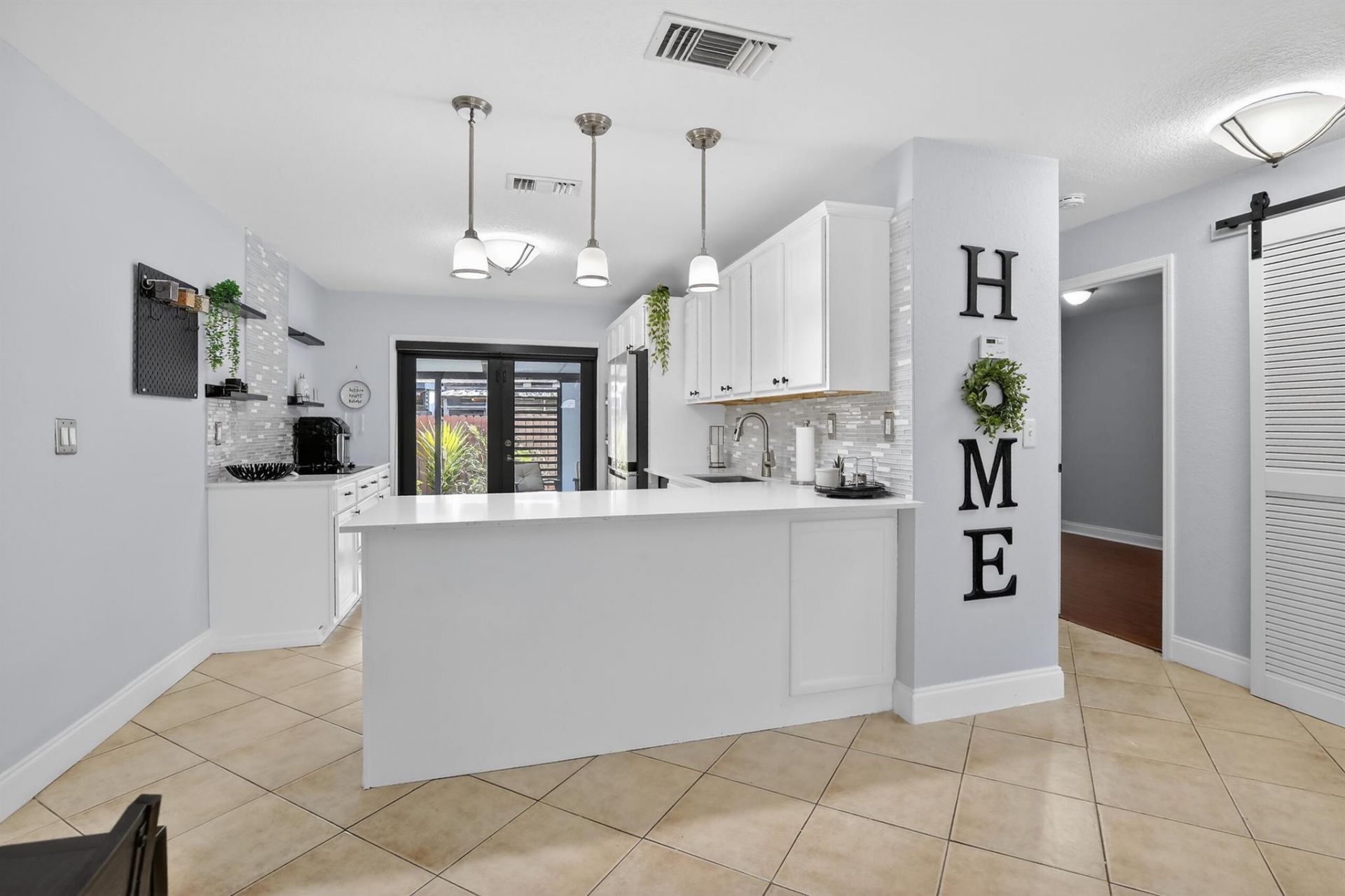 10330 Fig Court, Pembroke Pines, FL 33026 Photo