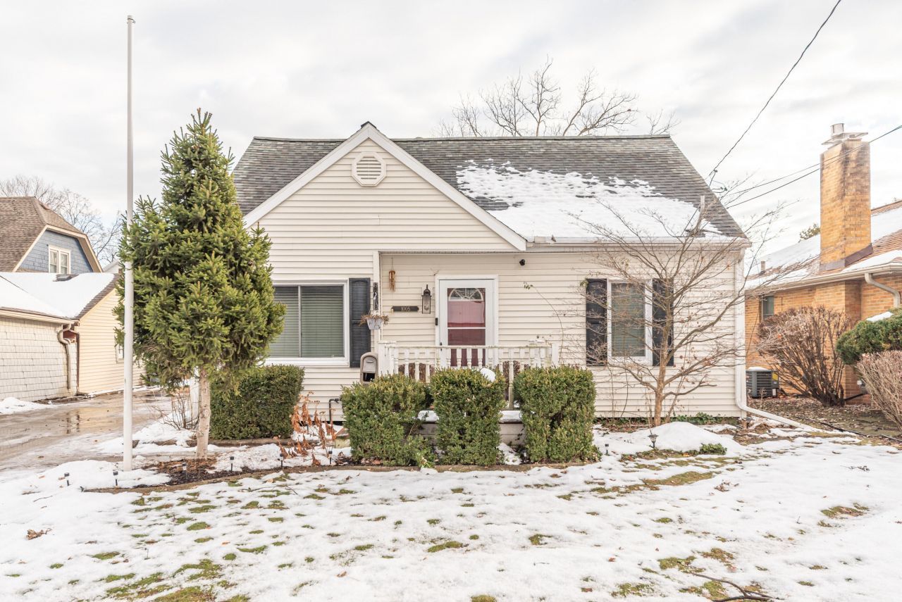 1005 S Wisner Street, Jackson, MI 49203 Main Photo