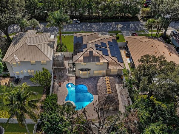 4045 NW 1st Street, Delray Beach, FL 33445