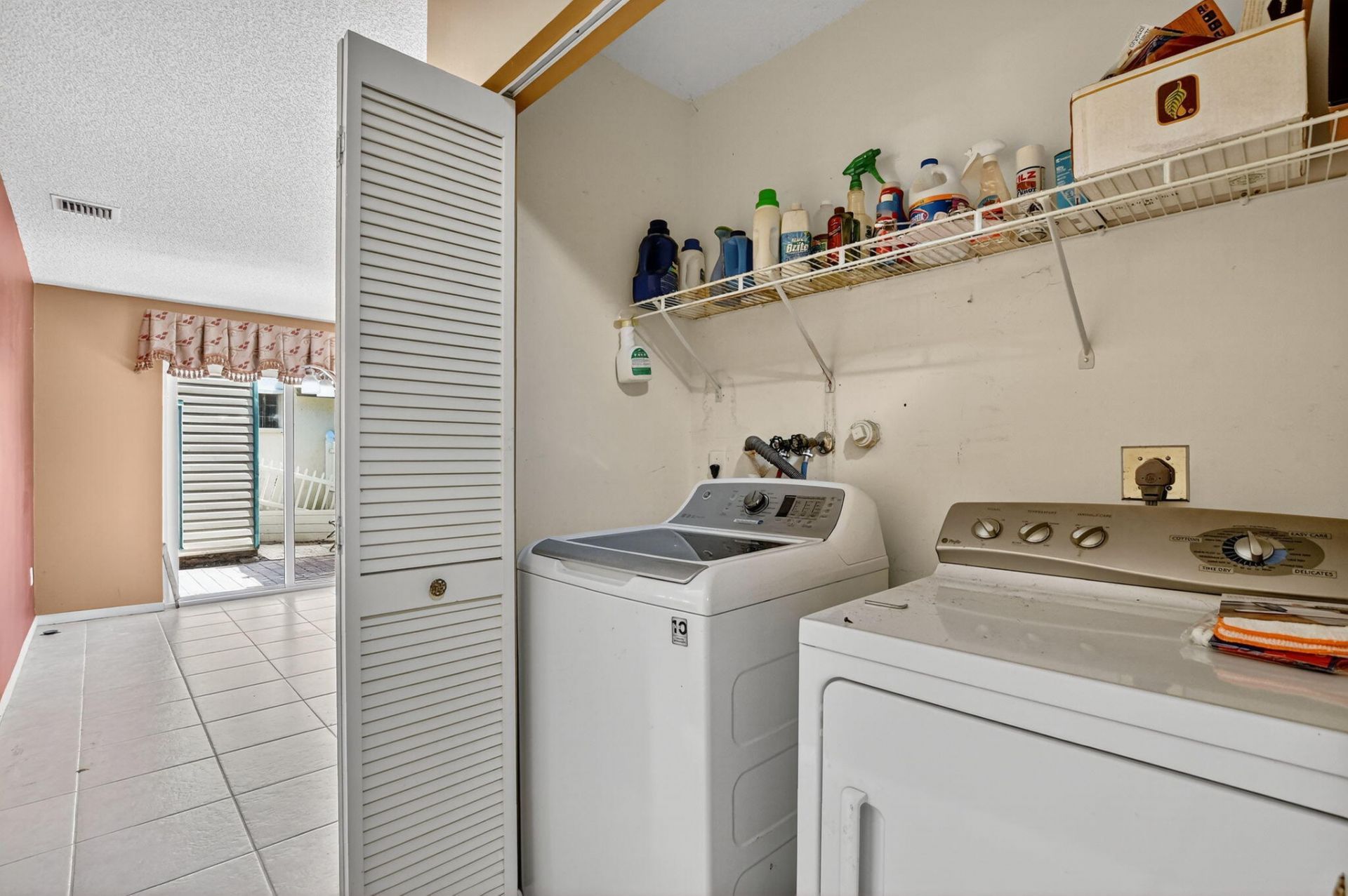 4045 NW 1st Street, Delray Beach, FL 33445 Photo