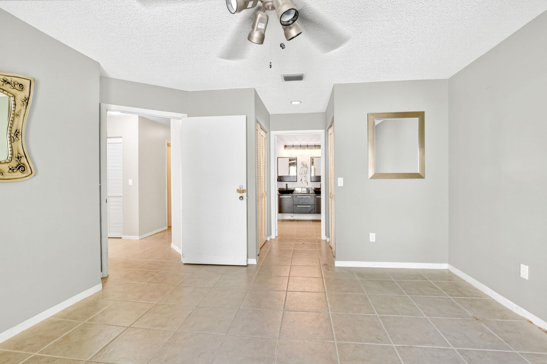 4045 NW 1st Street, Delray Beach, FL 33445 Photo