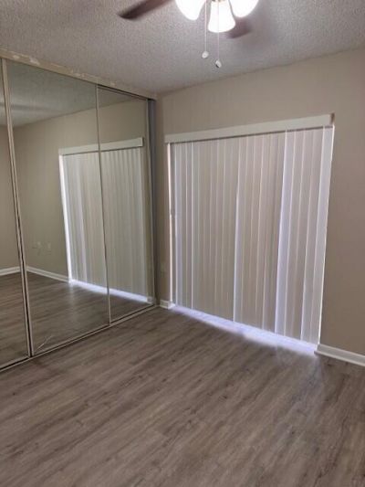 3310 33 Way, West Palm Beach, FL 33407 Photo