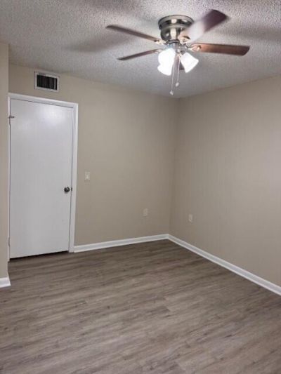 3310 33 Way, West Palm Beach, FL 33407 Photo