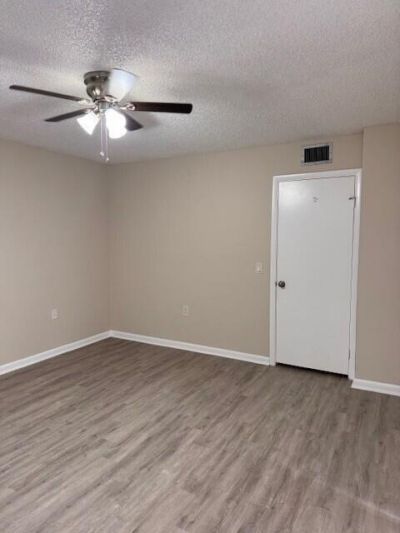 3310 33 Way, West Palm Beach, FL 33407 Photo