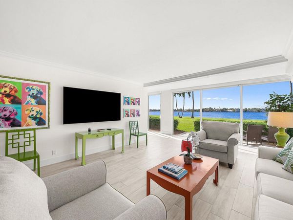 2170 Ibis Isle Road, Unit 2, Palm Beach, FL 33480