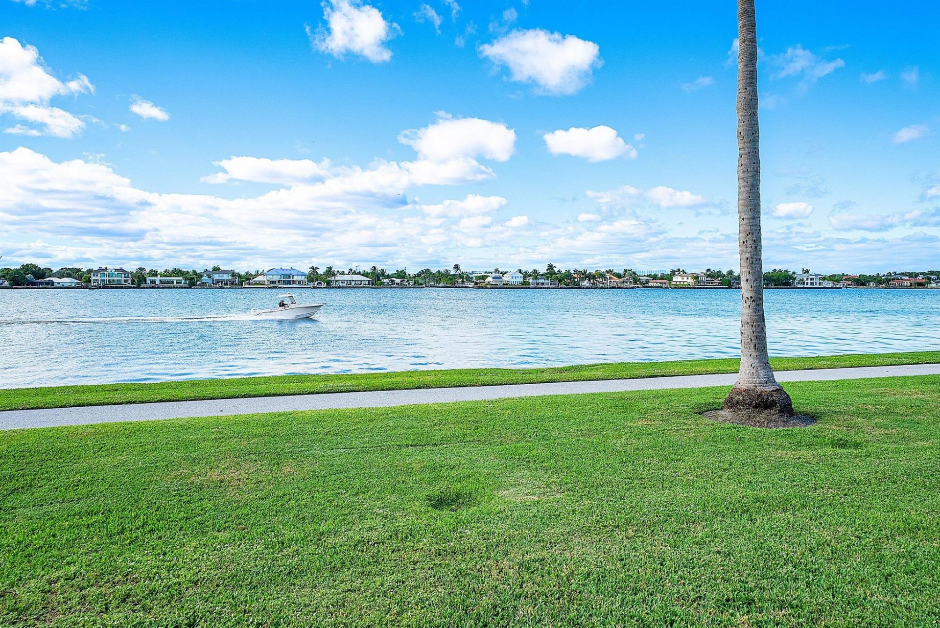 2170 Ibis Isle Road, Unit 2, Palm Beach, FL 33480 Photo