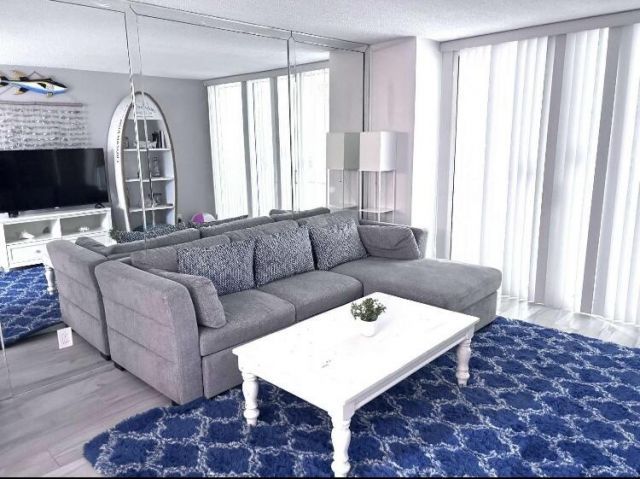 111 Briny Avenue, Unit 703, Pompano Beach, FL 33062 Photo