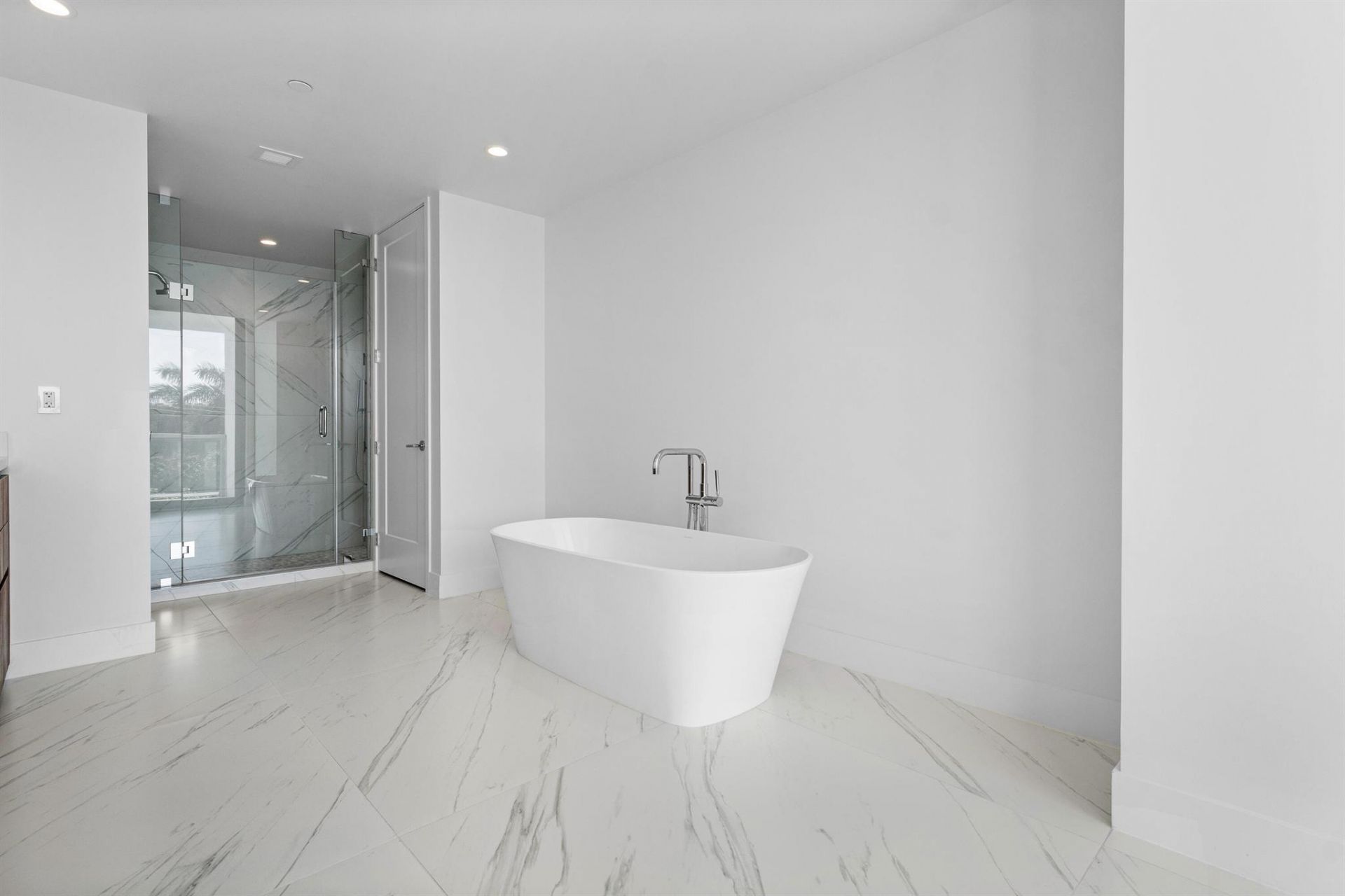 495 E Royal Palm Road, Unit 402, Boca Raton, FL 33432 Photo