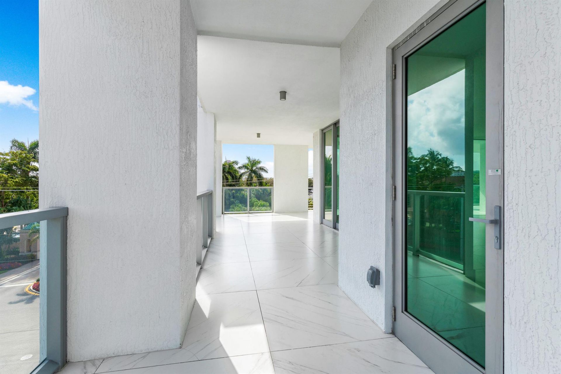 495 E Royal Palm Road, Unit 402, Boca Raton, FL 33432 Photo