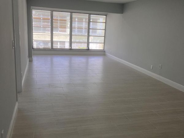 1051 Orange Terrace, Unit 203, Delray Beach, FL 33445