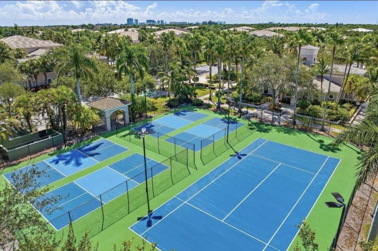 3021 Alcazar Place, Unit 202, Palm Beach Gardens, FL 33410 Photo