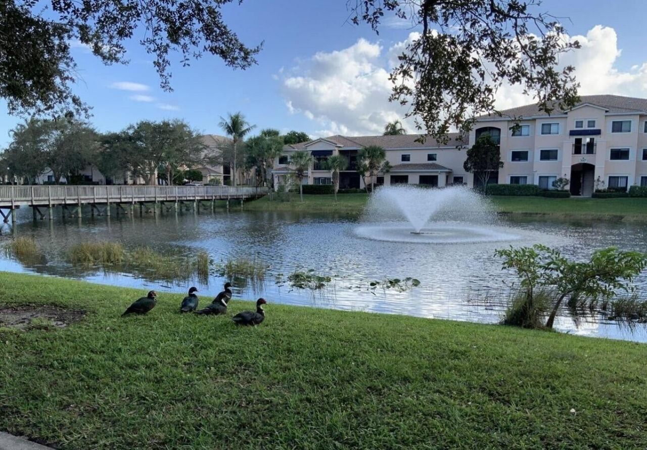 3021 Alcazar Place, Unit 202, Palm Beach Gardens, FL 33410 Photo