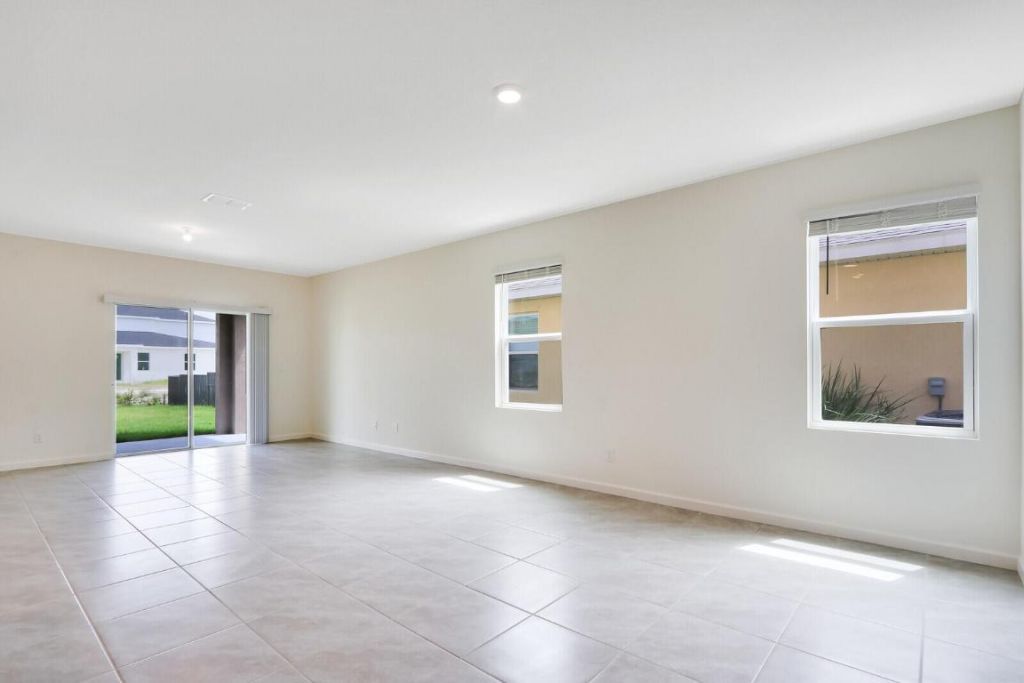 12335 SW Nettuno Way, Port Saint Lucie, FL 34987 Photo