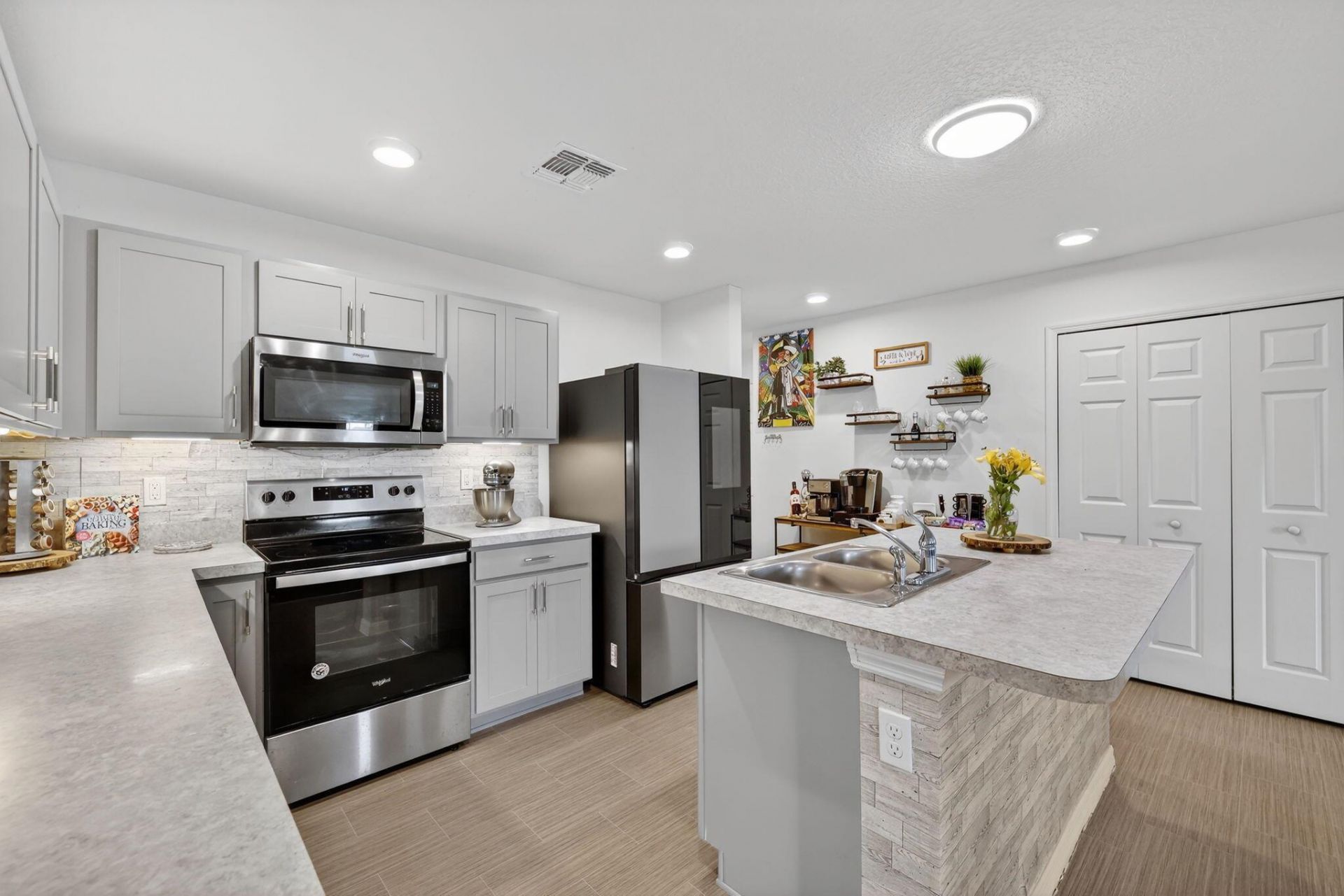 644 SW Hoffenberg Avenue, Port Saint Lucie, FL 34953 Photo