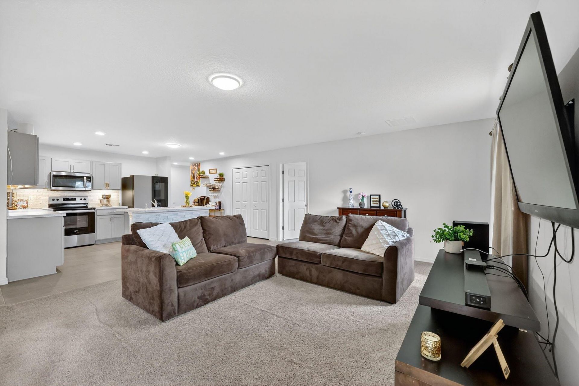 644 SW Hoffenberg Avenue, Port Saint Lucie, FL 34953 Photo