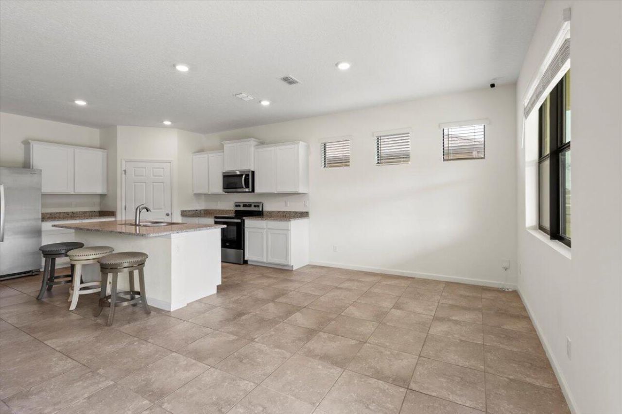 6259 NW Regent Street, Port Saint Lucie, FL 34983 Photo