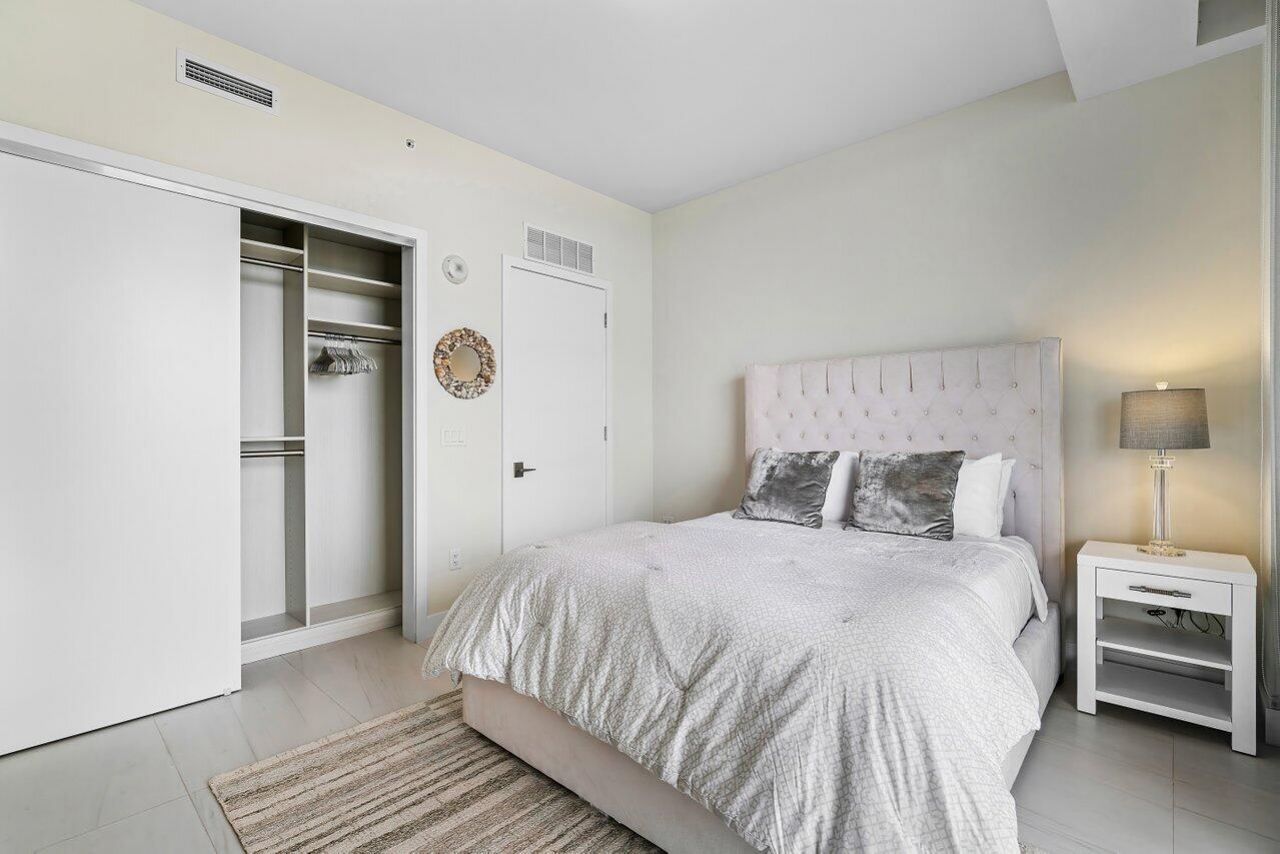 3100 N Ocean Drive, Unit H1602, Singer Island, FL 33404 Photo