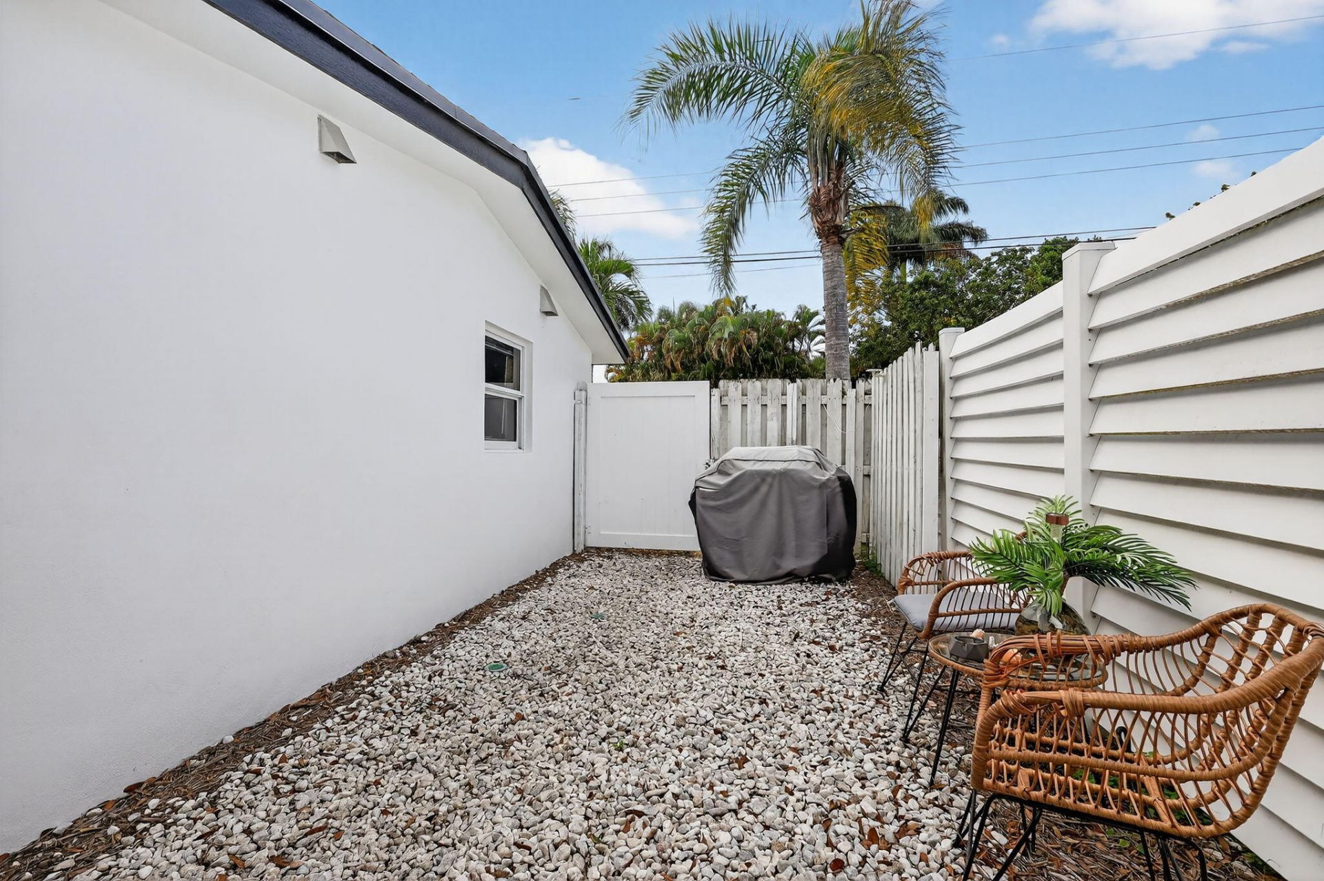 4540 SW 28th Terrace, Dania Beach, FL 33312 Photo