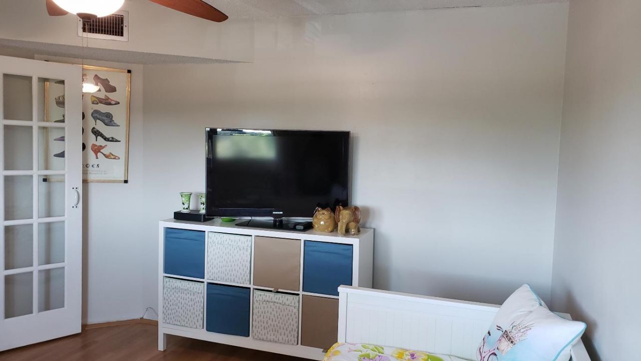 3755 Via Poinciana, Unit 304, Lake Worth, FL 33467 Photo