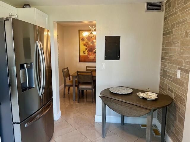 3755 Via Poinciana, Unit 304, Lake Worth, FL 33467 Photo