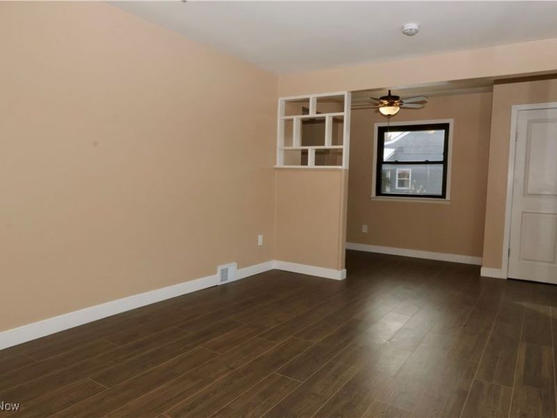 4440 E Lake Road, Sheffield Lake, OH 44054 Photo 12