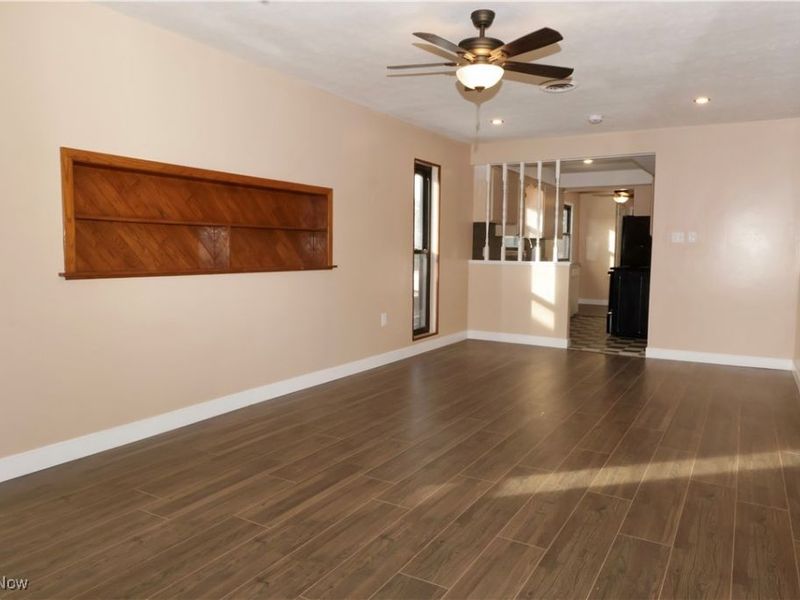 4440 E Lake Road, Sheffield Lake, OH 44054 Photo 15