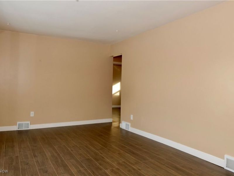 4440 E Lake Road, Sheffield Lake, OH 44054 Photo 27