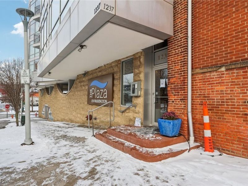 1237 Washington Avenue, Unit 709, Cleveland, OH 44113 Photo 3
