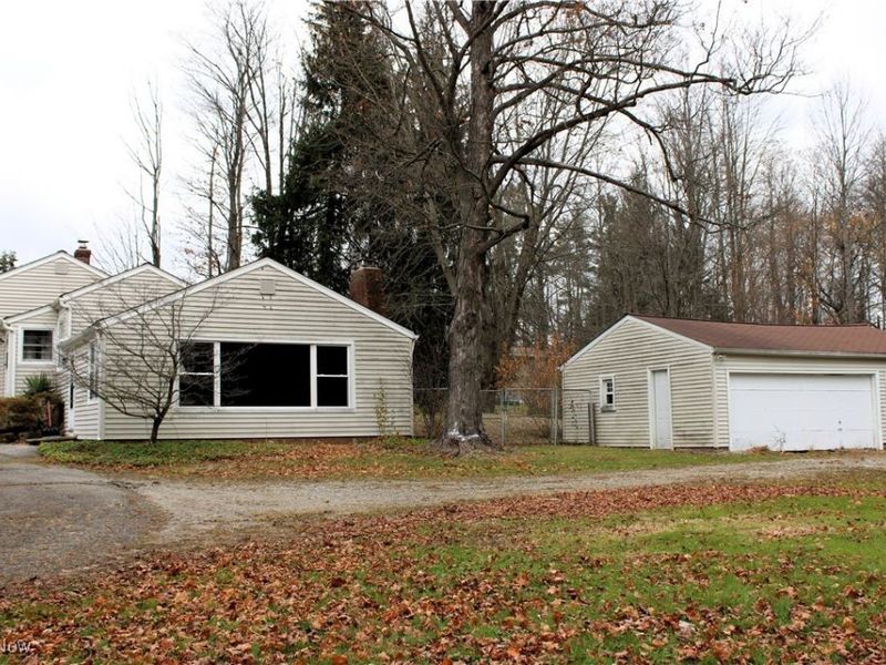 8711 Mayfield Road, Chesterland, OH 44026 Photo 12